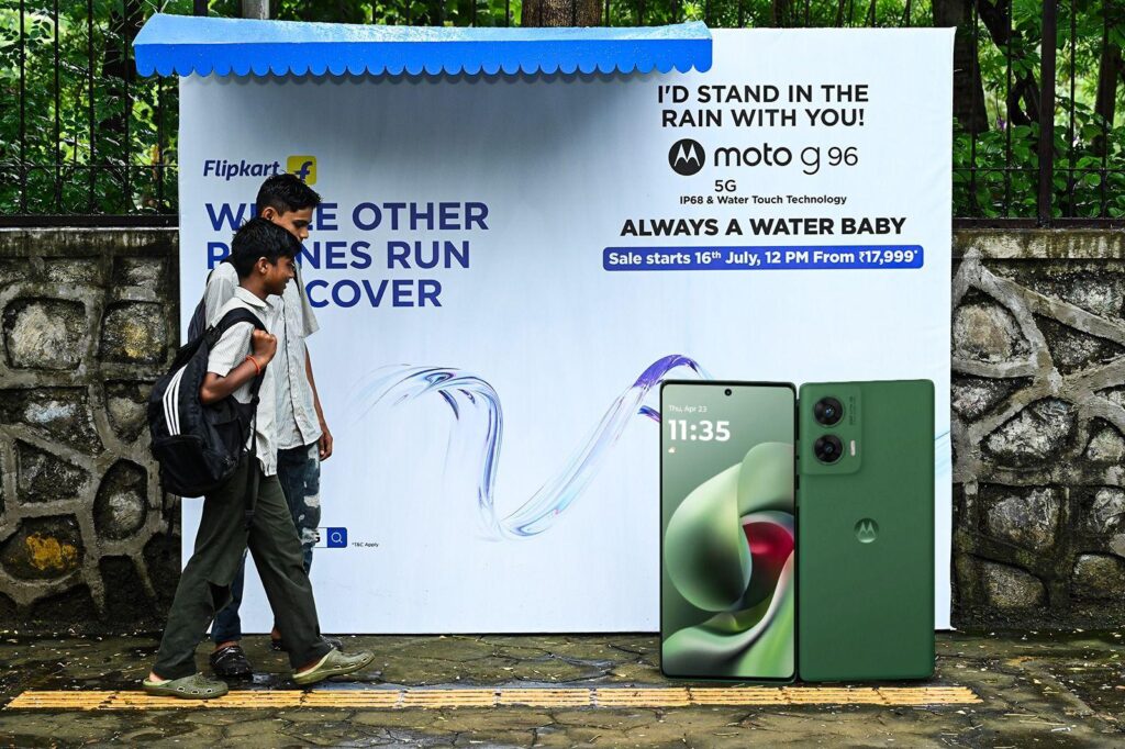 SW Network’s creative campaign for Moto G96 showcases its waterproof features with witty billboards and monsoon-themed visuals across India